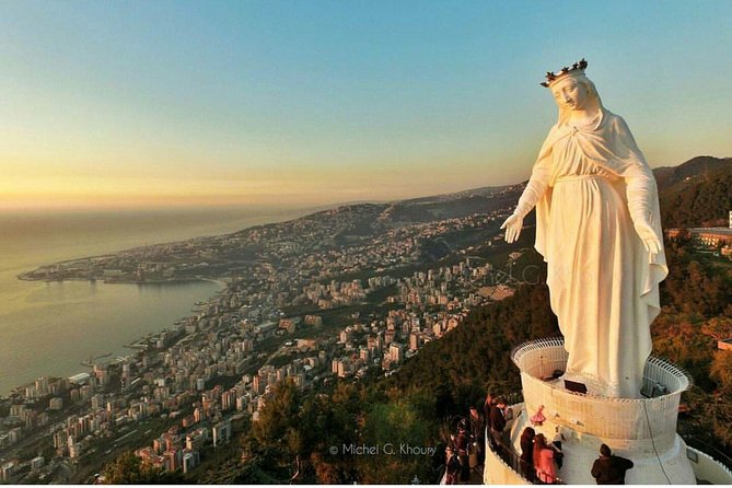 Full-Day Private Tour to Jeita Grotto, Harissa and Byblos - Old souk and the ancient port
