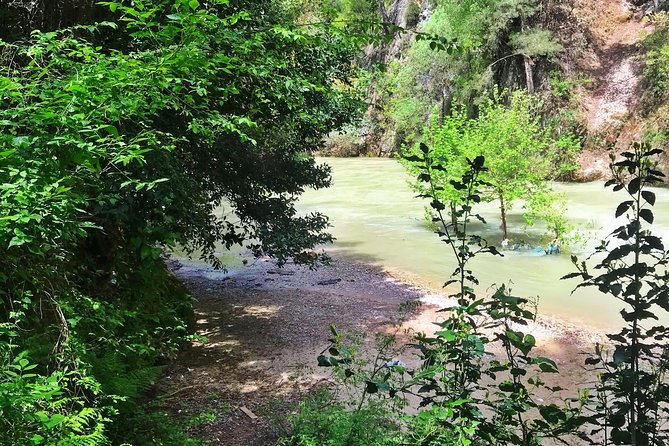 Hike Chouwen - Climbing higher for views and lunch