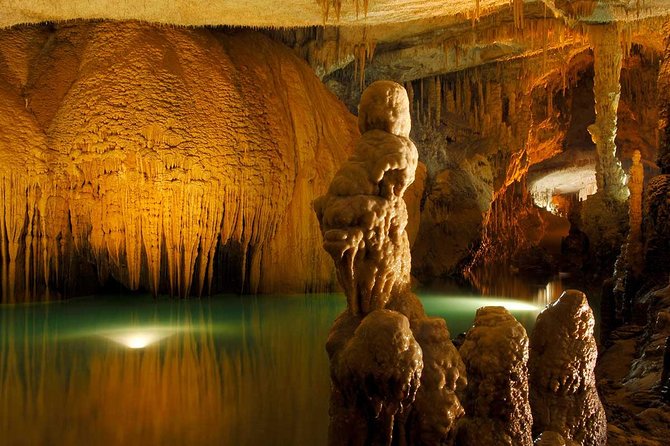 Jeitta Grotto, Harissa and Byblos Tour - One day, three very different sides of Lebanon