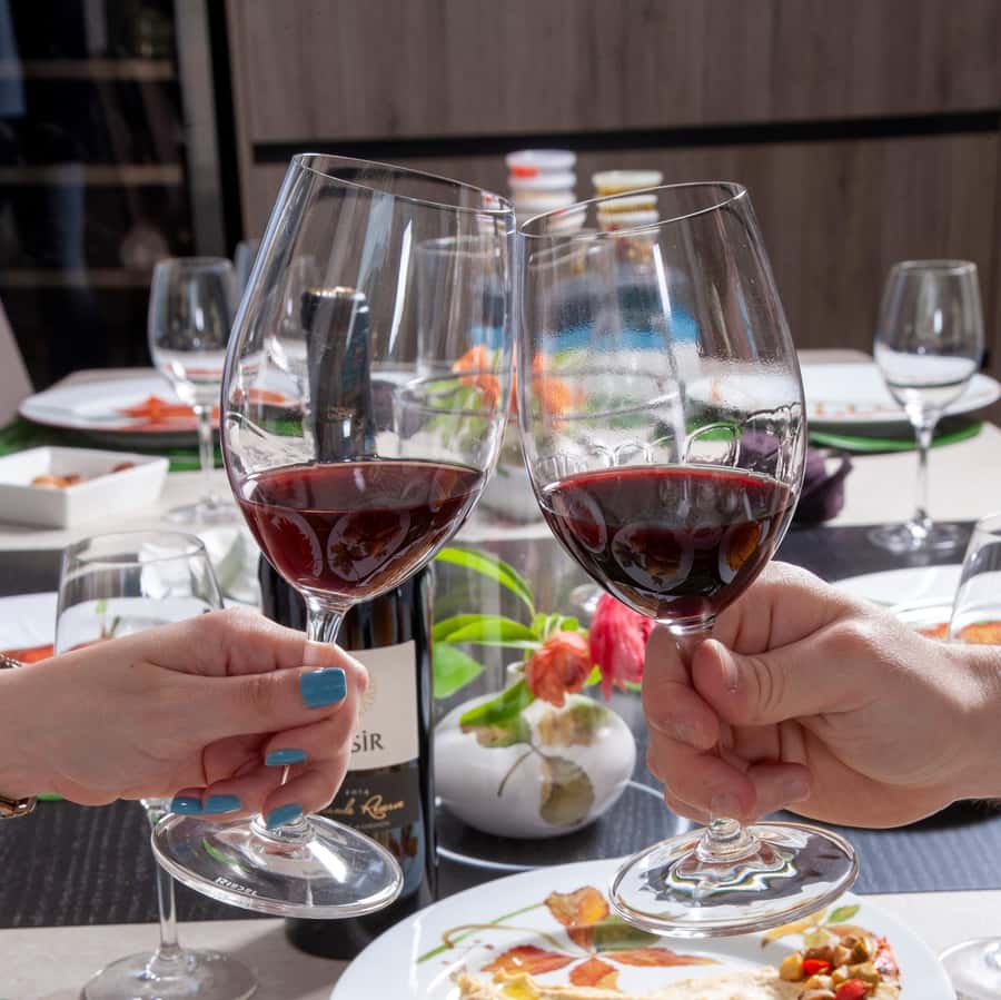 Lebanese wineries guided tour with tastings & lunch - Leaving Beirut For The Bekaa Valley
