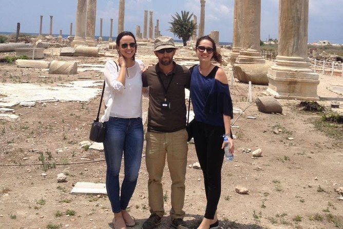 Lebanon Unveiled: Exclusive Private Tours to Sidon & Tyre - Sidon: Phoenician roots and a working port