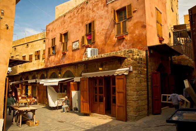 PRIVATE city tour of Old Sidon & Historic Tyre - Tyre’s Roman hippodrome and sea ruins