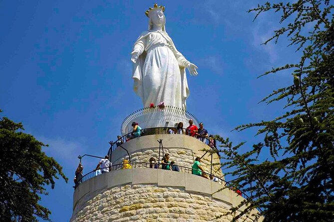 Small-Group Tour to Jeita Grotto, Harissa and Byblos with Lunch and Tickets - Climbing Byblos Castle for the best ruins view