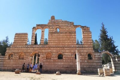 Small Group Tours to Baalbek, Anjar & Chateau Ksara with lunch and Tickets